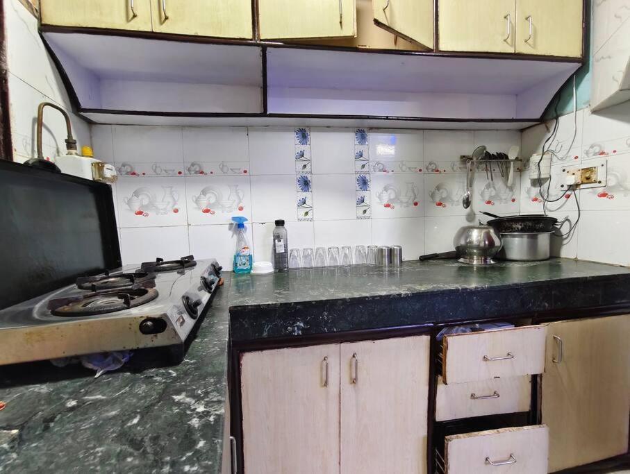 Peaceful Stay 1 Bhk Appartment New Delhi Ngoại thất bức ảnh