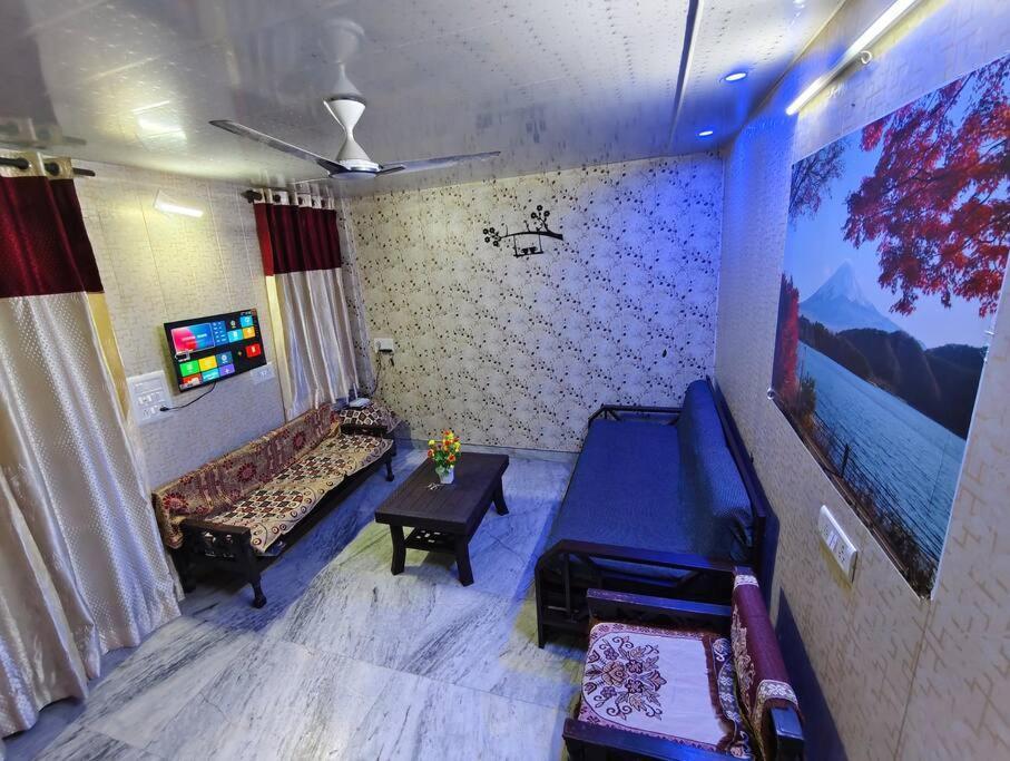 Peaceful Stay 1 Bhk Appartment New Delhi Ngoại thất bức ảnh